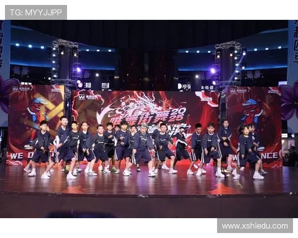 重庆街舞队荣登全国街舞技术排行榜第8名引发热议