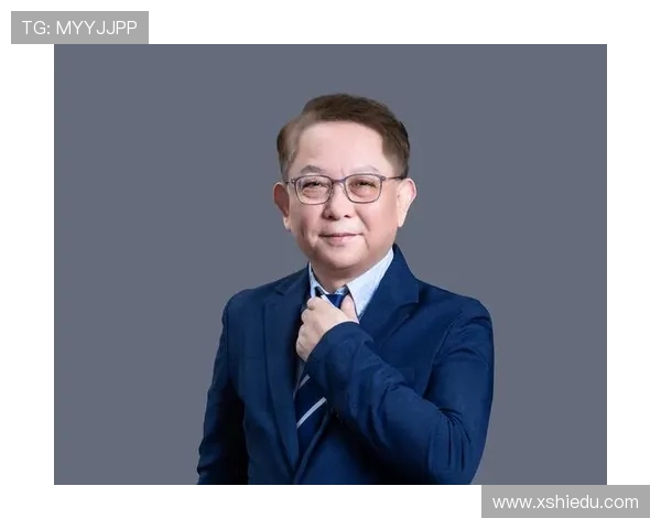 探索篮球运动员成长之路与竞技精神及职业生涯发展全景解读深度剖析